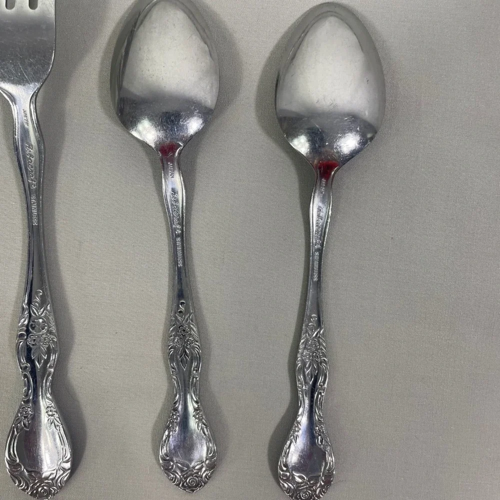 Reed & Barton Rebacraft Candace-Andrea Stainless Steel 7 Piece Flatware‎ Floral